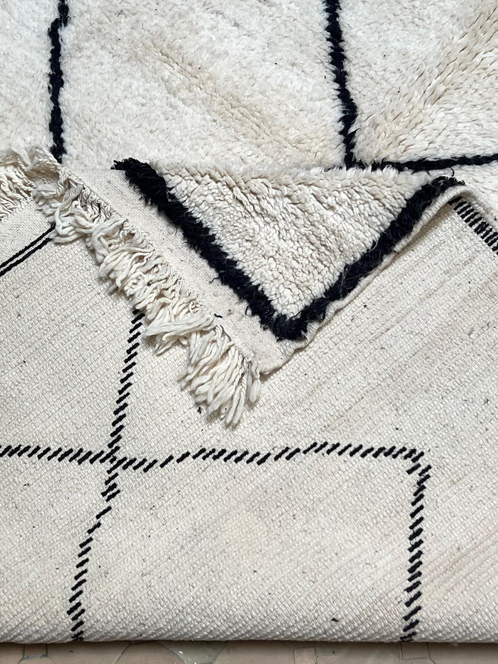 Moroccan Diamond Rug 300x190cm