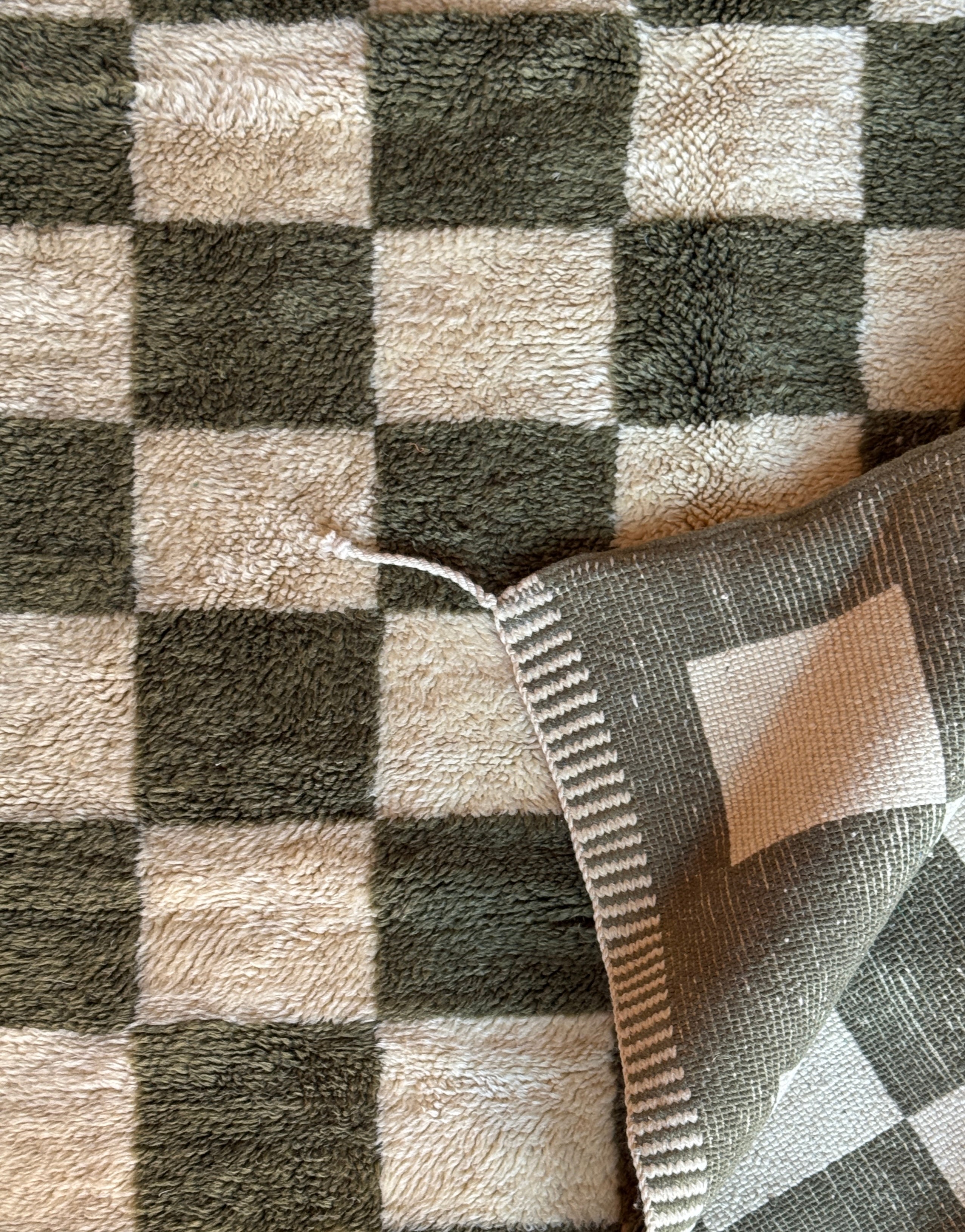 Moroccan Checkered Mrirt Rug 275x220cm