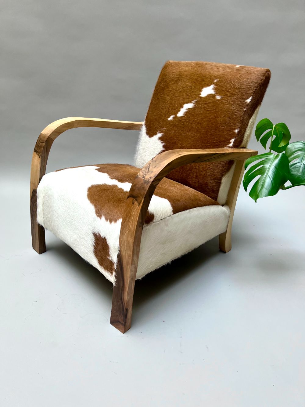 Heritage Armchair Cow