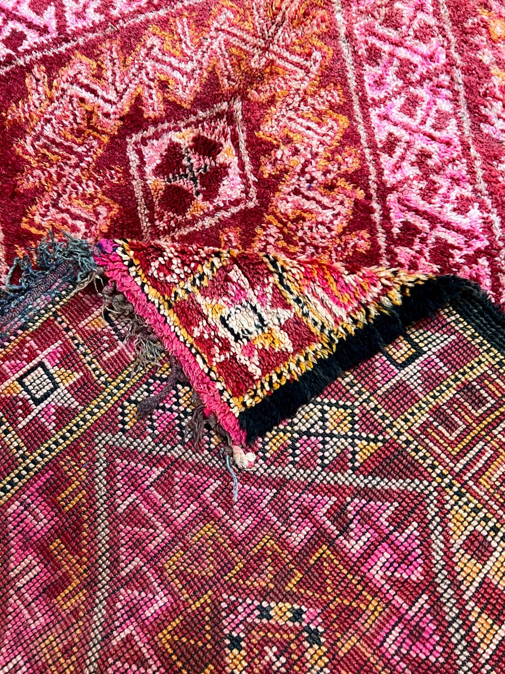 Moroccan Vintage Beni M'Guild Rug 335x210cm