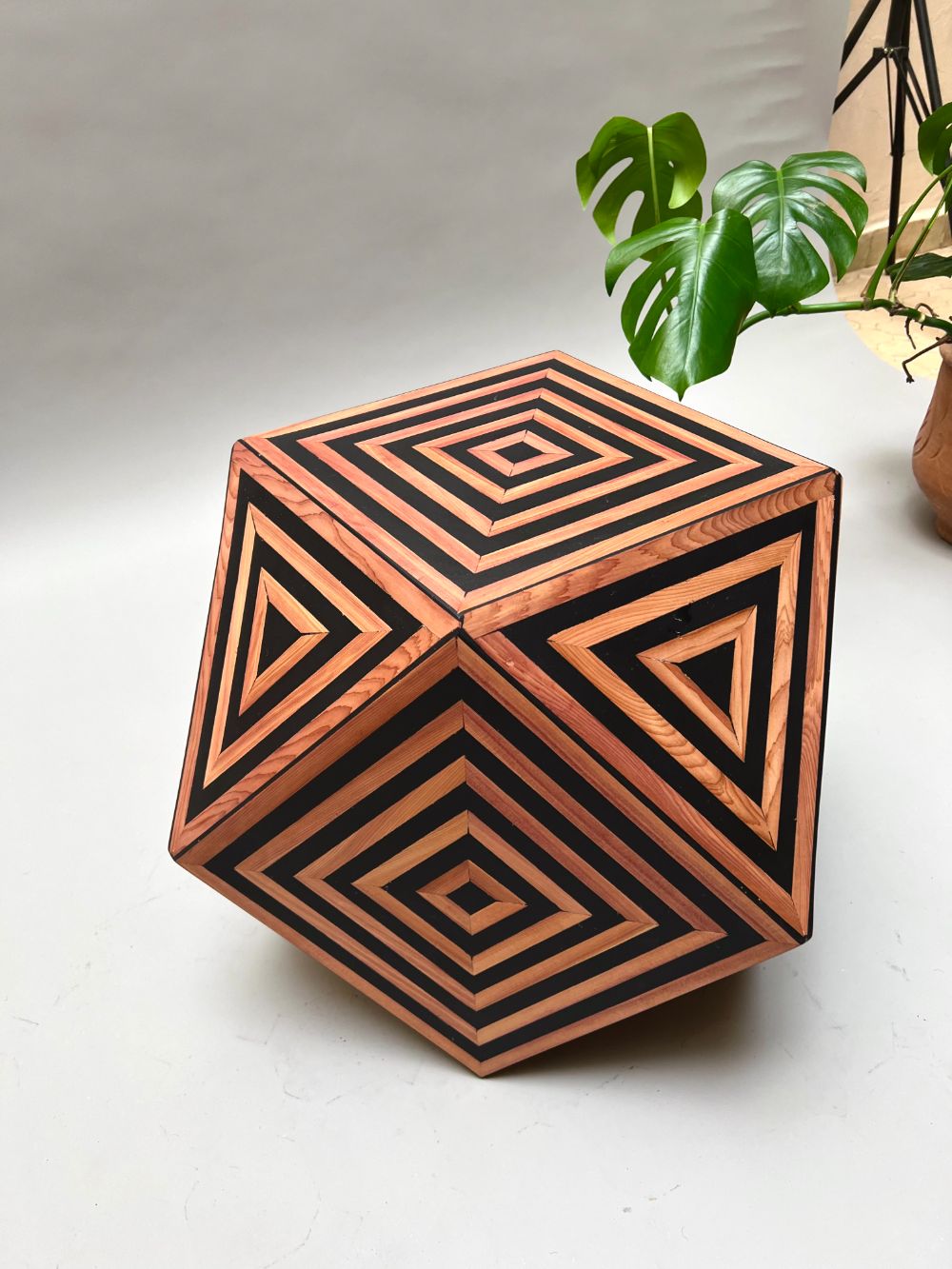 Zarafa Bulk Sidetable