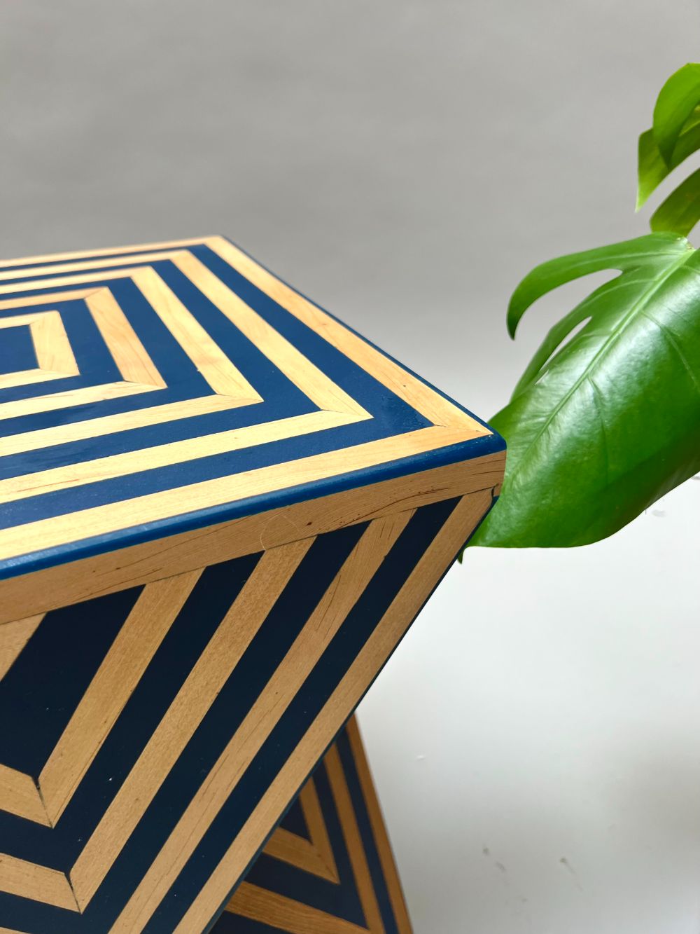 Zarafa Hourglass Side Table