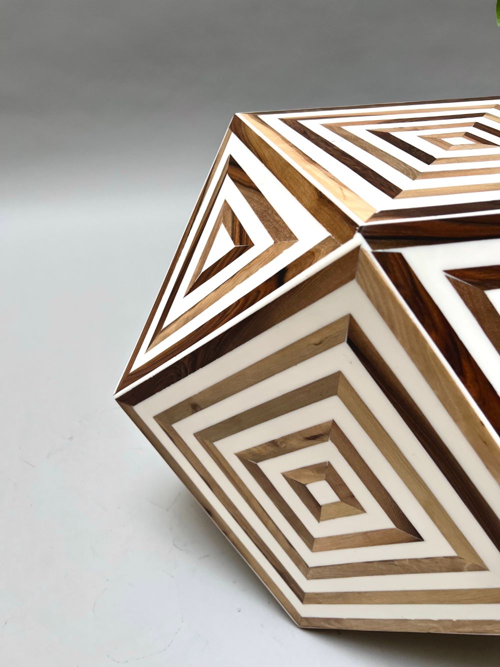 Zarafa Bulk Sidetable