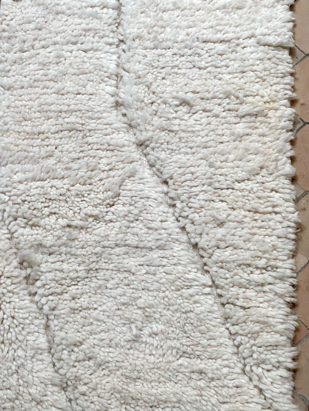 Marokkolainen valkoinen matto 295x205cm