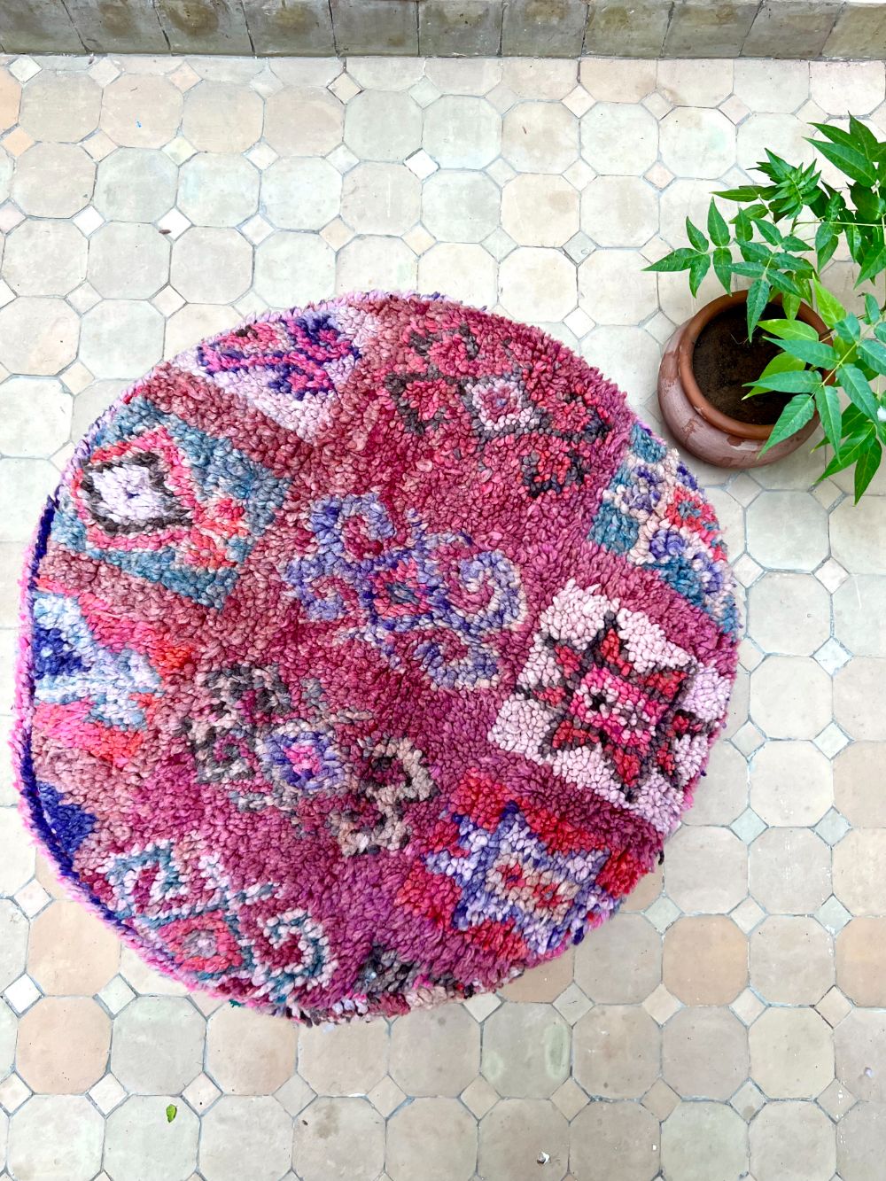 Moroccan Vintage Purple Round Pouf