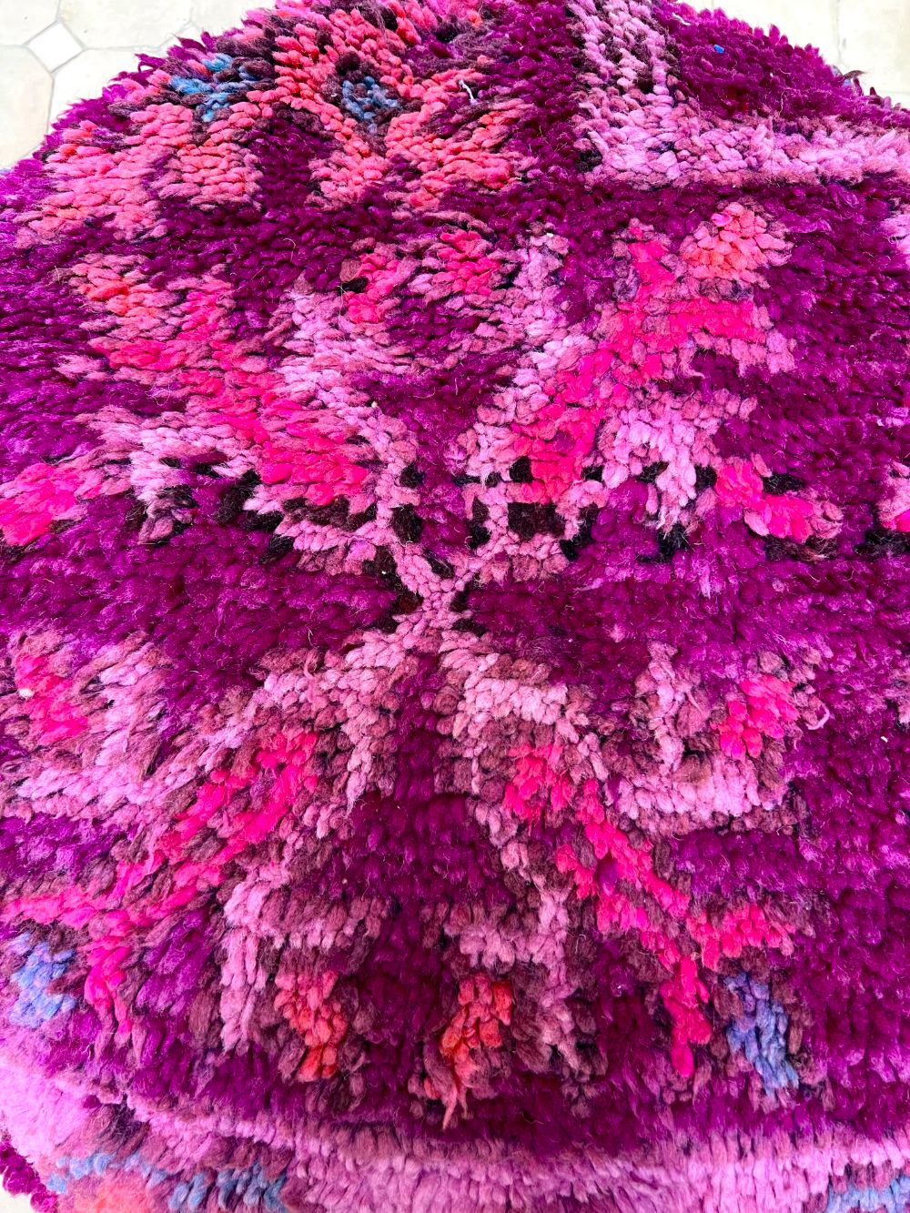 Moroccan Vintage Purple Round Pouf