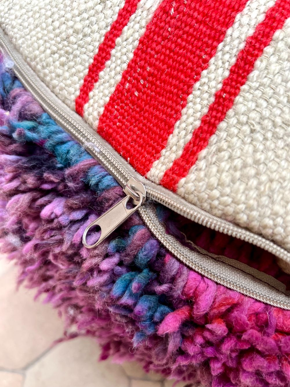 Moroccan Vintage Purple Round Pouf