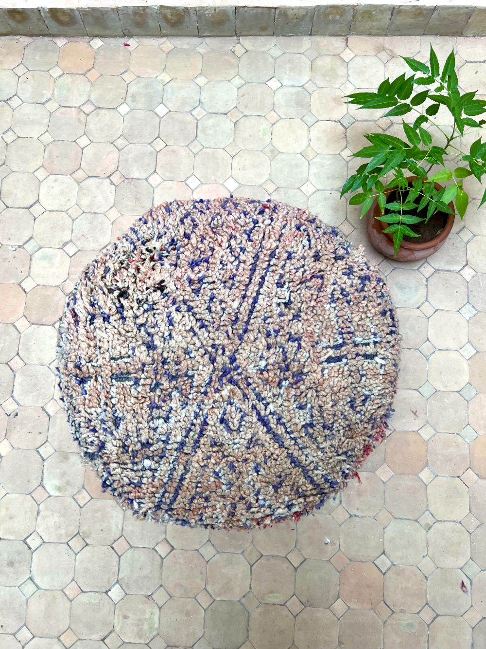 Moroccan Vintage Round Pouf