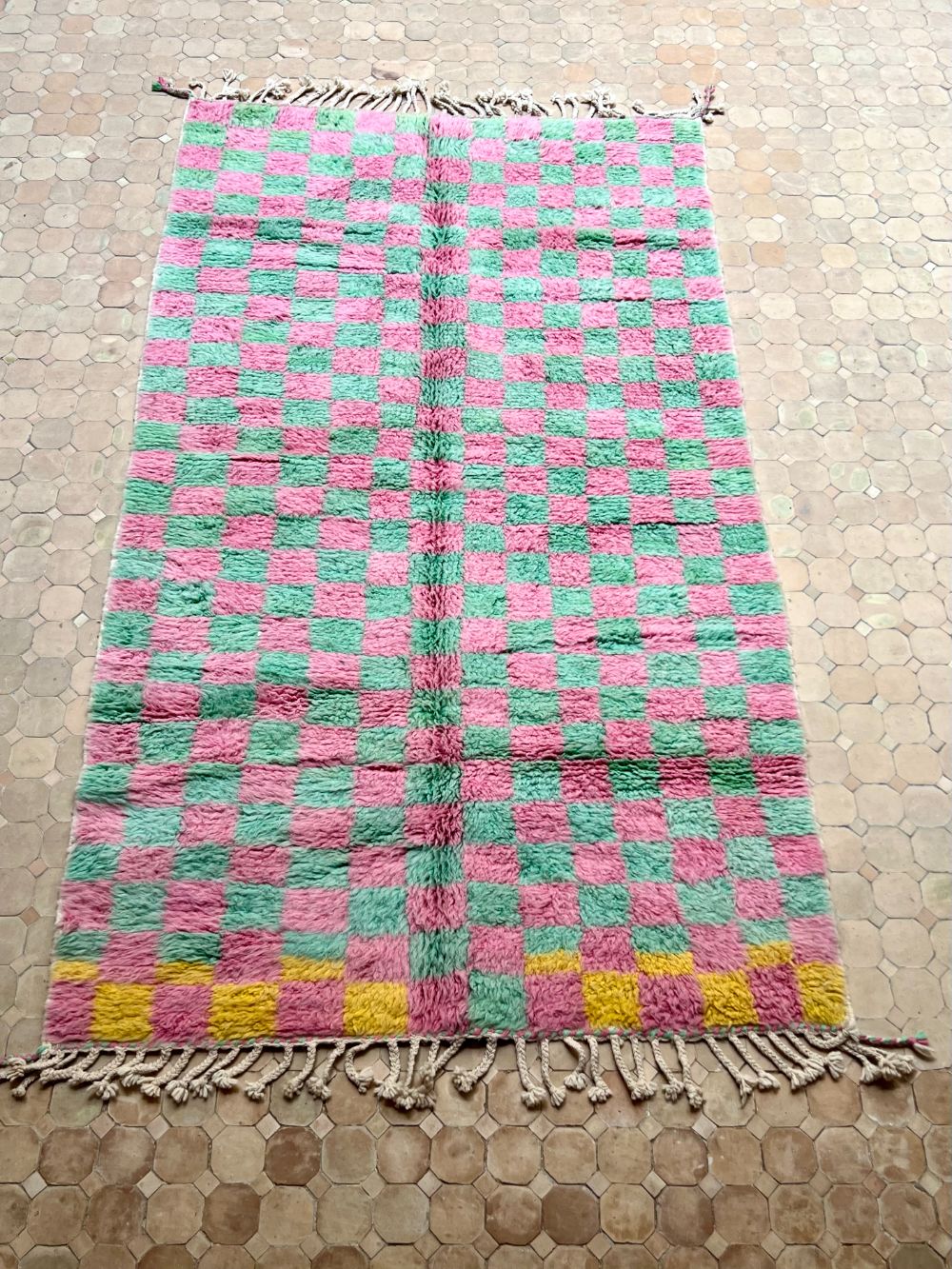 Marokkolainen ruudullinen matto 270x150cm