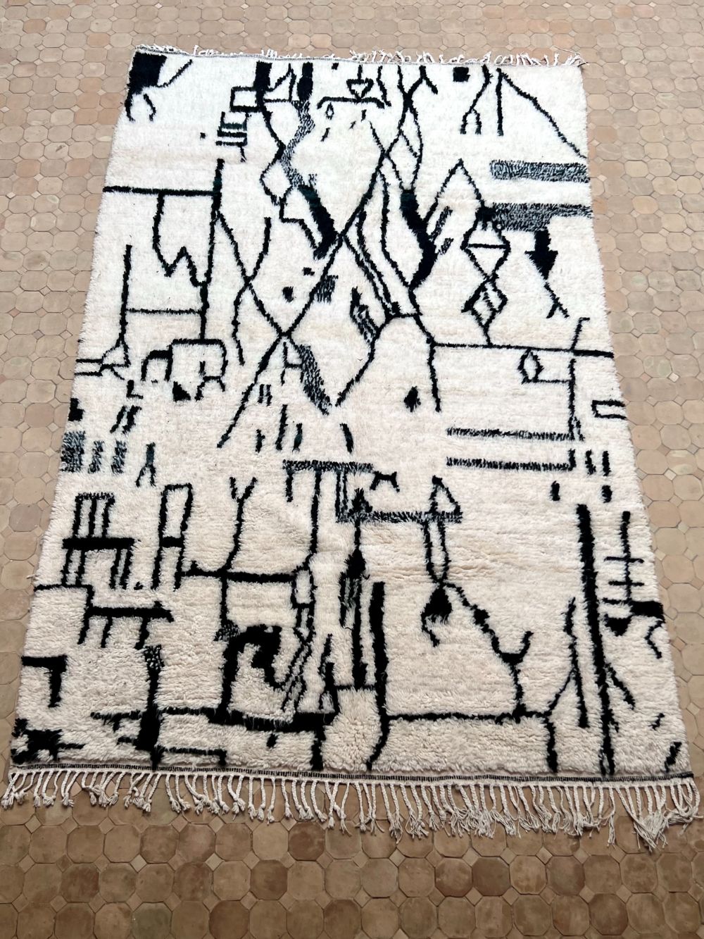 Moroccan Azilal Rug 300x190cm