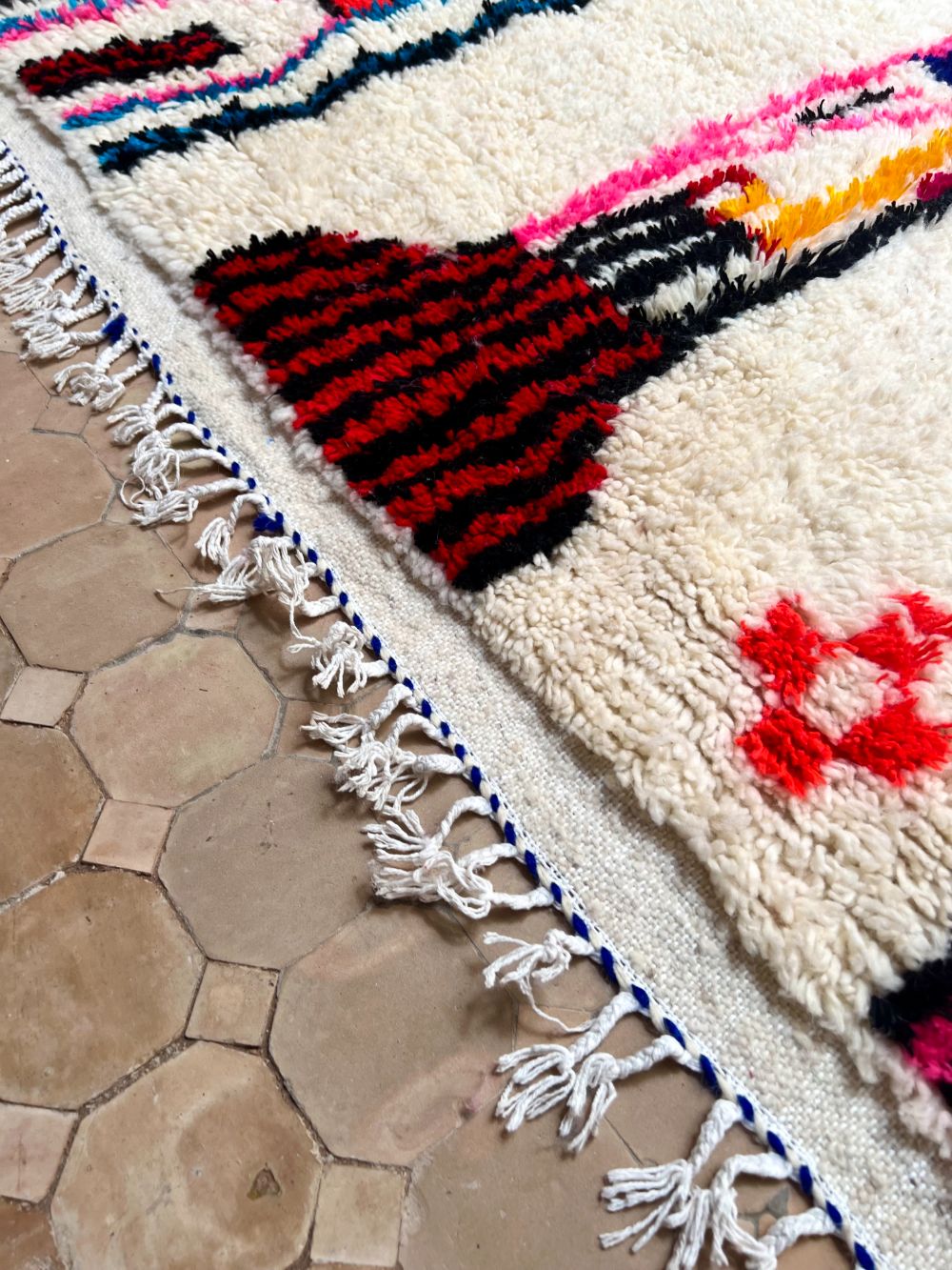 Marokkolainen Azilal-matto 300x190cm