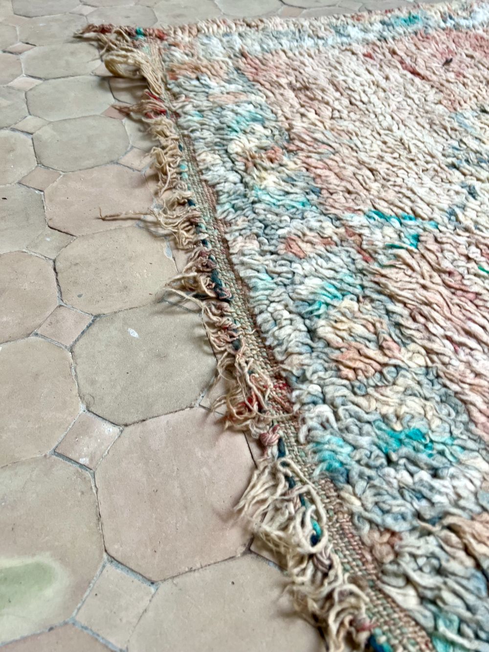 Moroccan Vintage Boujaad Rug 235x165cm