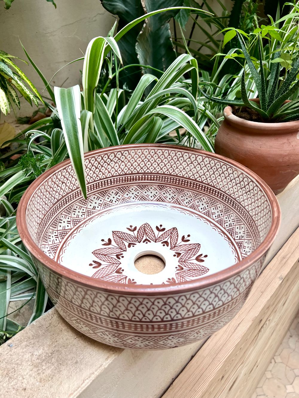 Order by Size: Moroccan Washbasin sink