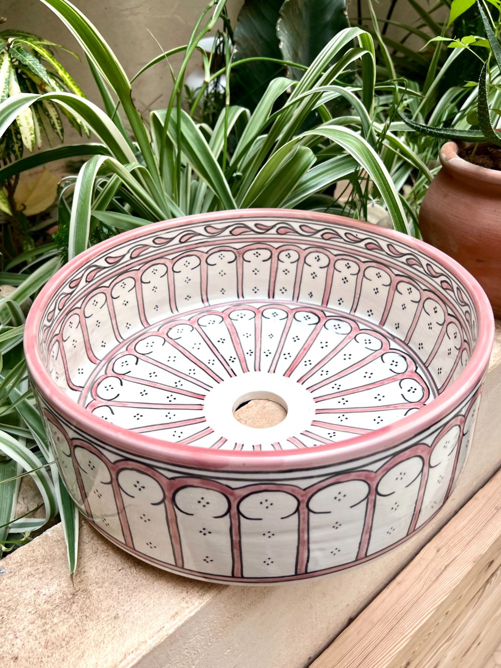 Order by Size: Moroccan Washbasin sink