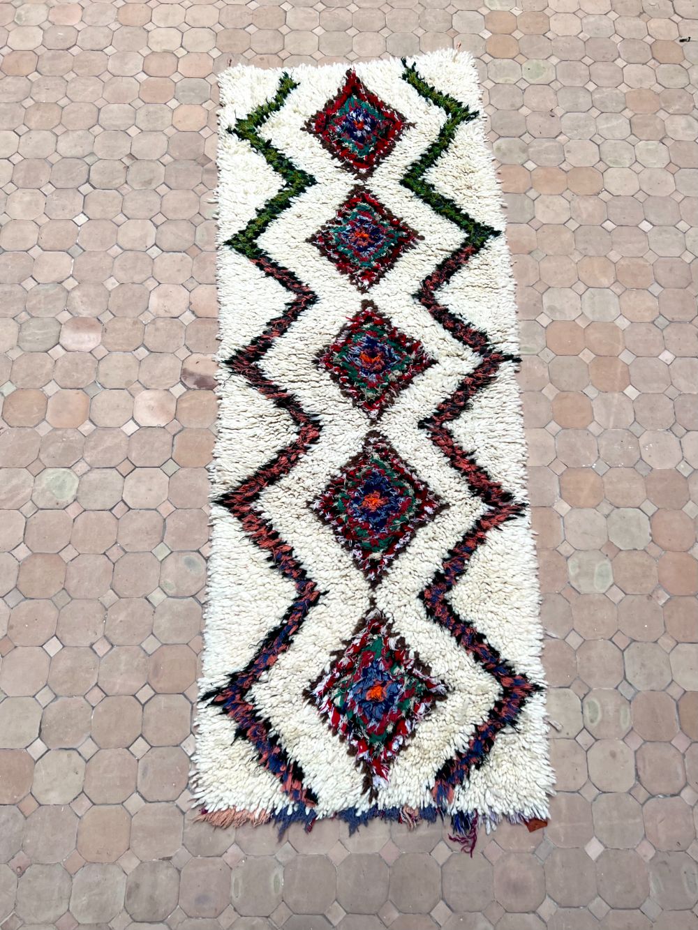 Marokkolainen vintage Azilal-matto 190x70cm