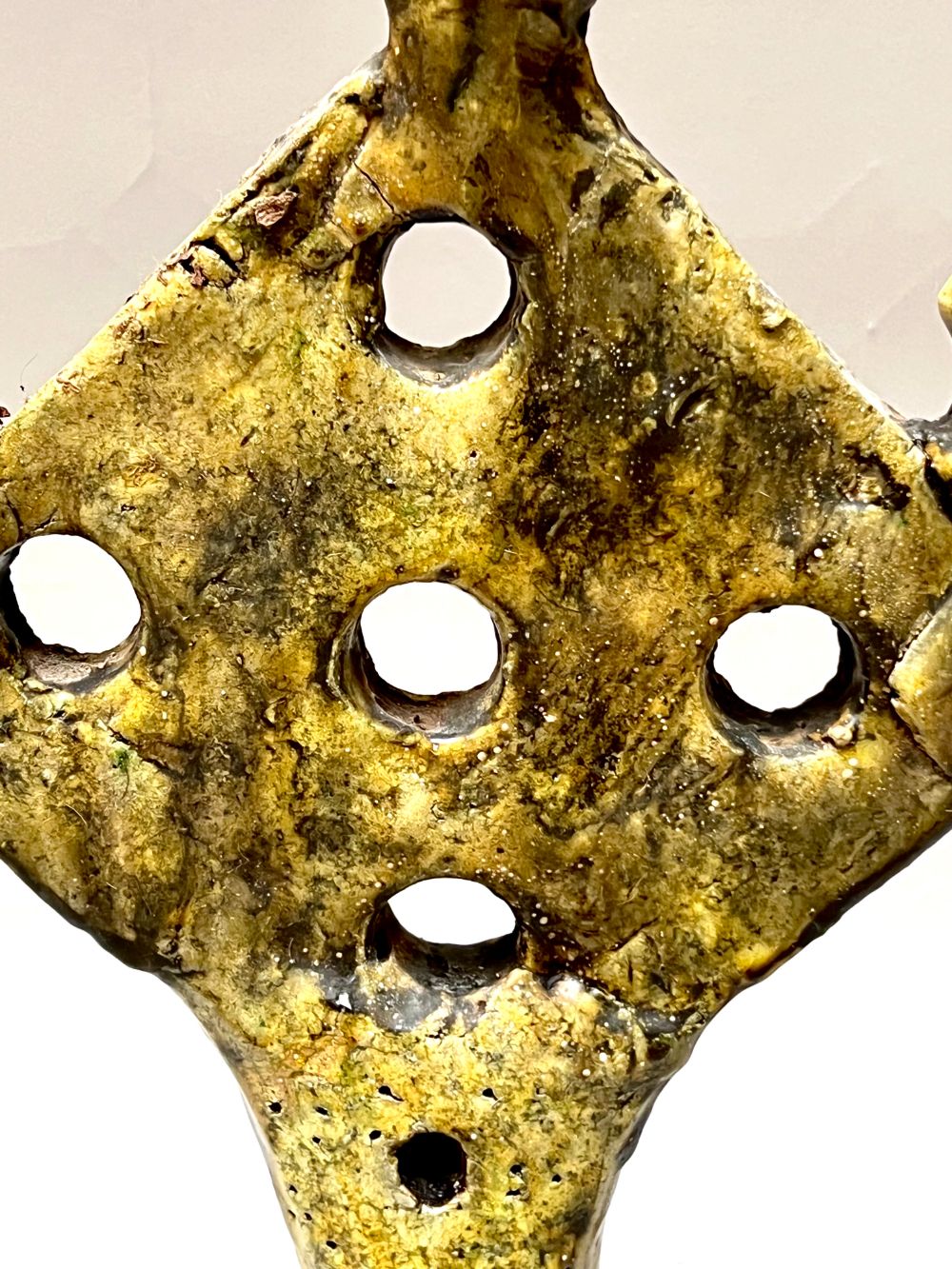 Keraaminen kynttilänjalka