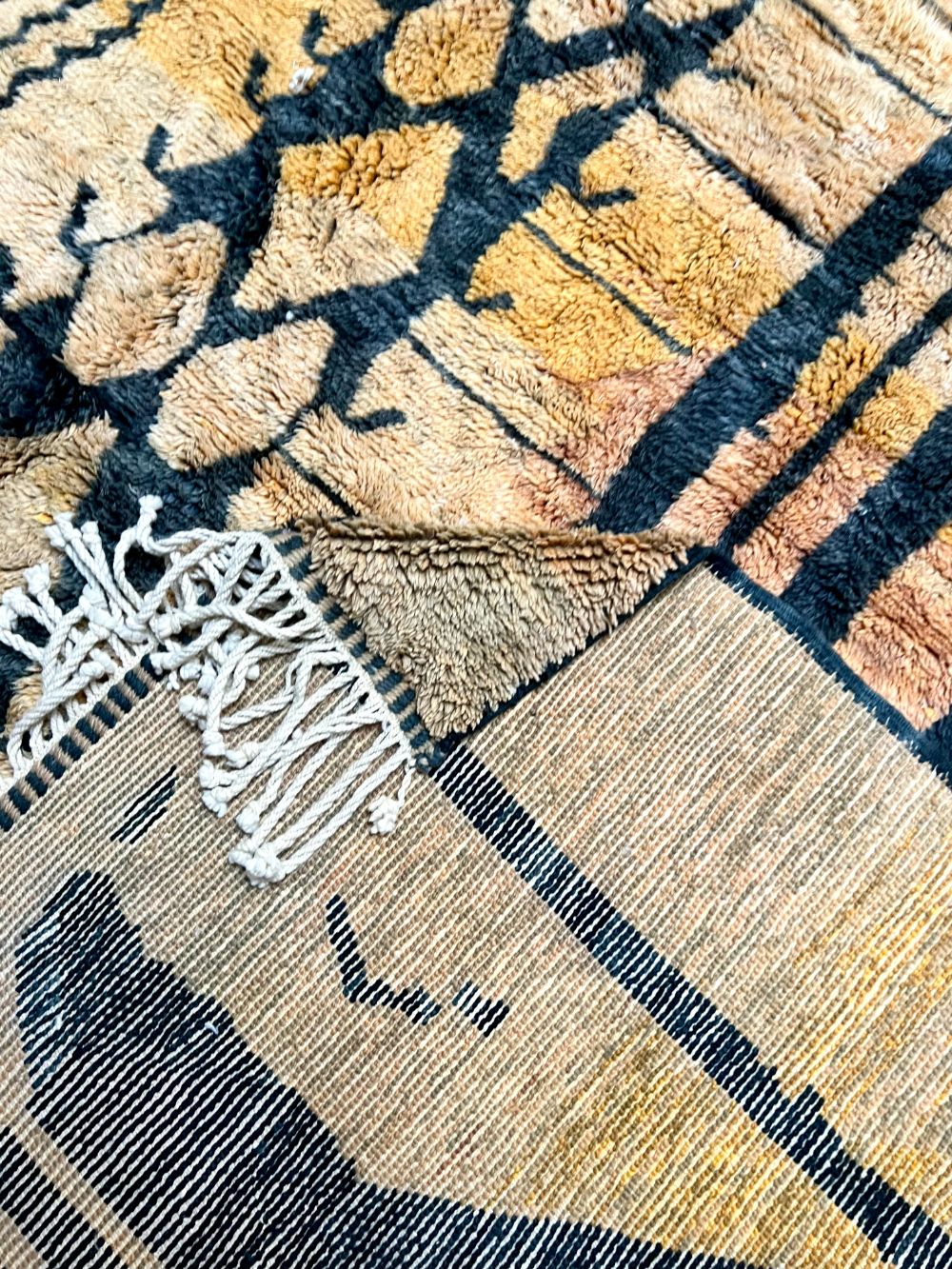 Moroccan Mrirt Rug 455x360cm