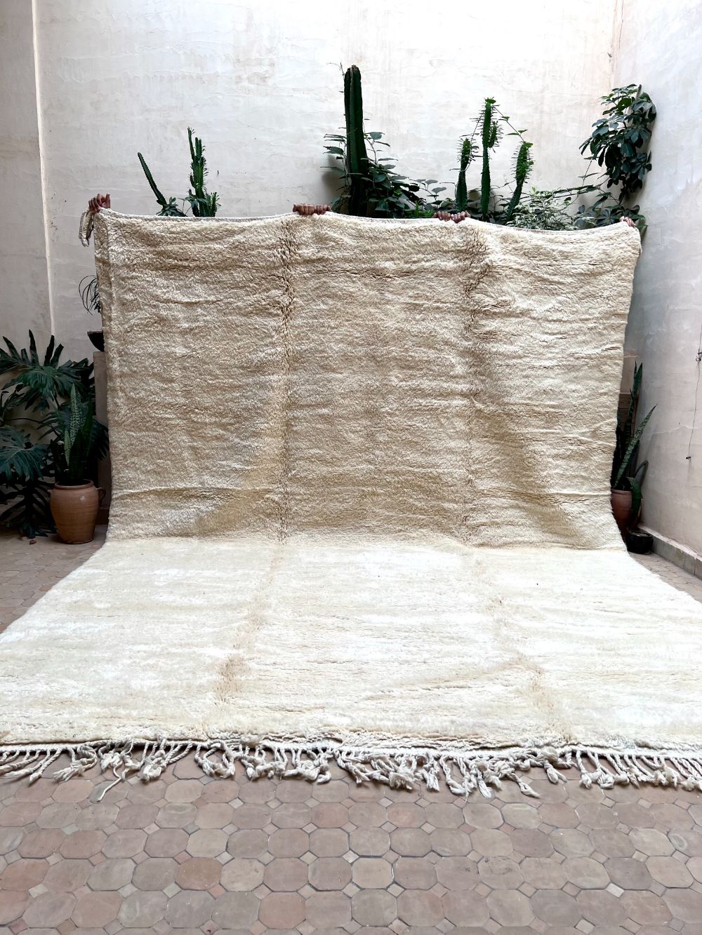 Moroccan All White Rug 390x305cm