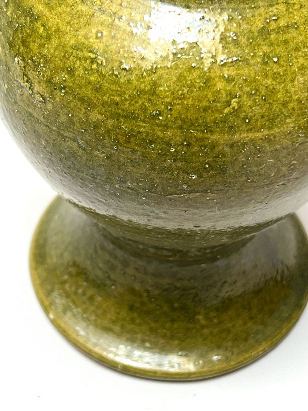 Keraaminen antiikkimaljakko