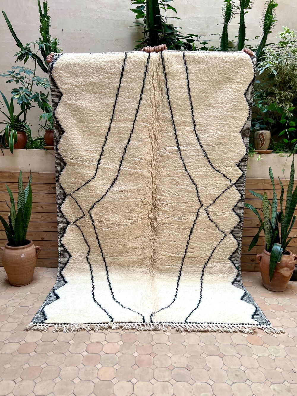 Moroccan Black & White Rug 250x160cm