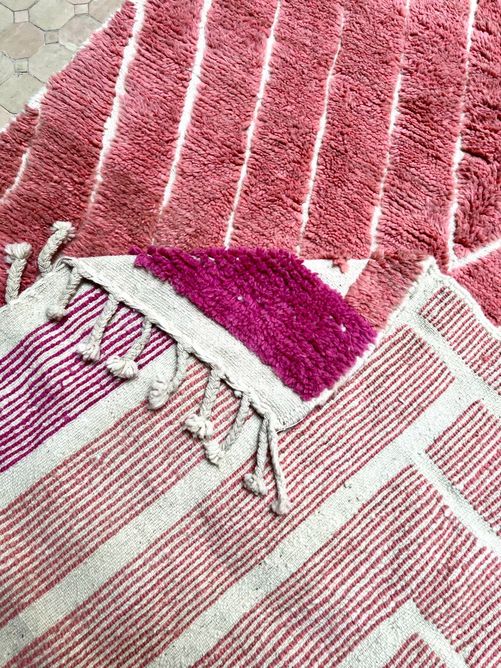 Marokkolainen Hattara matto 245x180cm