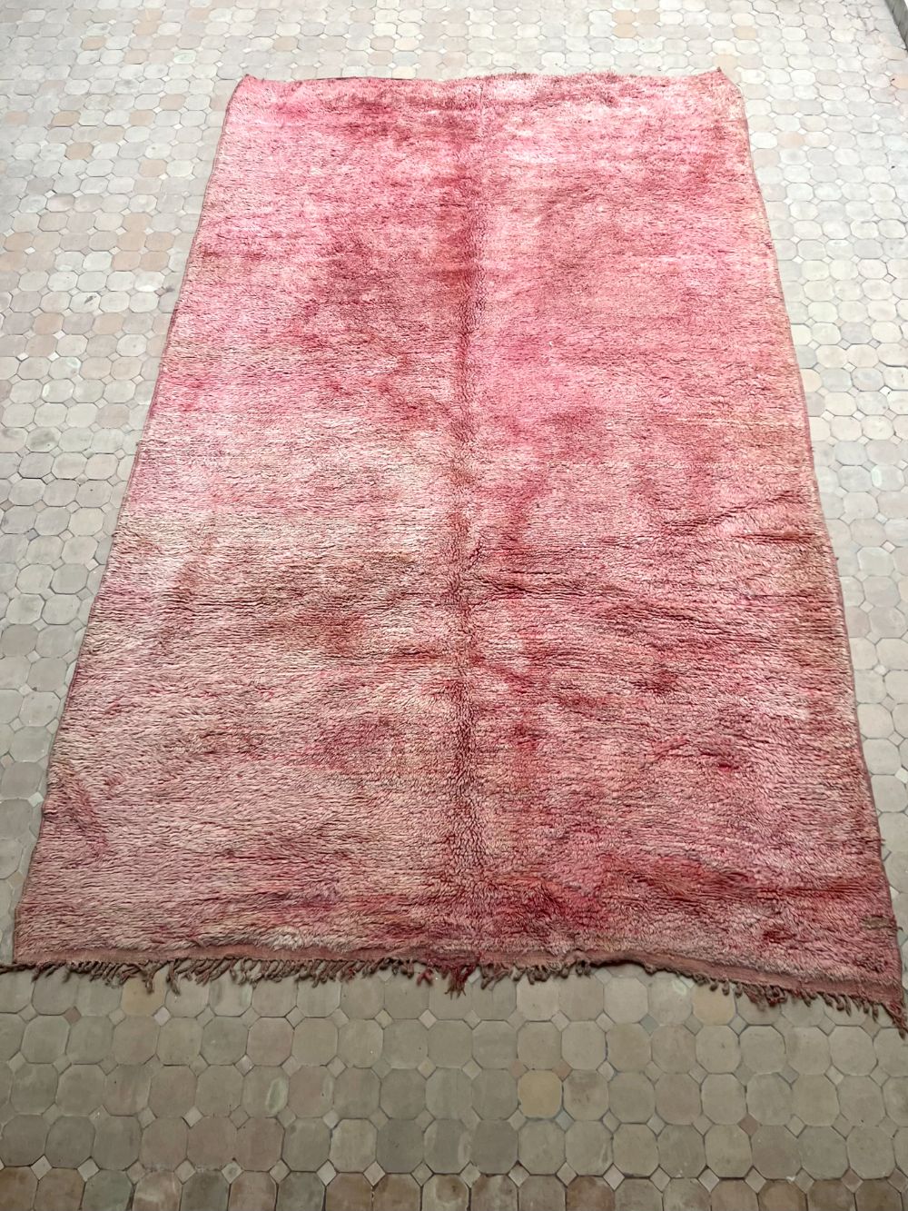 Moroccan Vintage Monochrome Rug 335x200cm