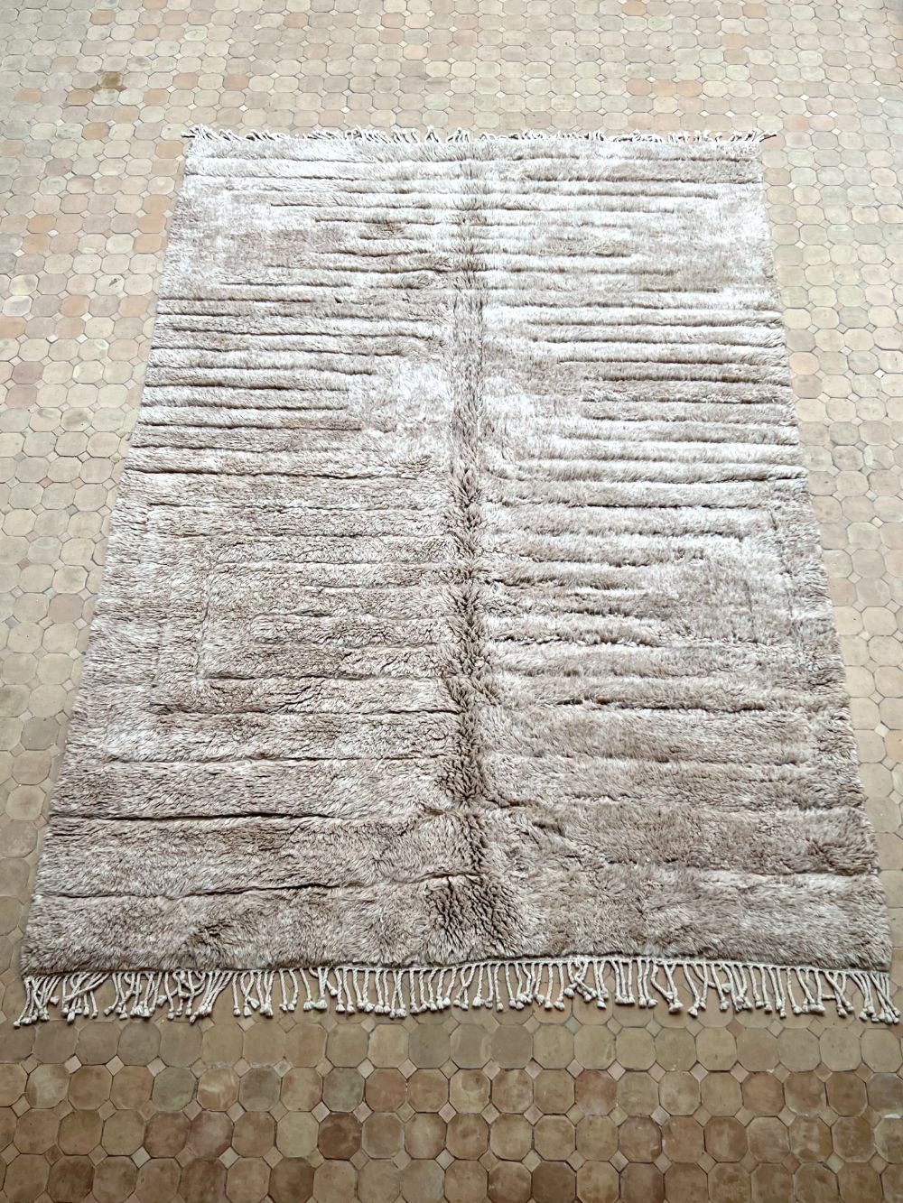 Moroccan Grey Bear Rug 305x210cm