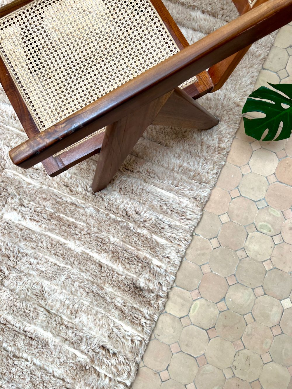 Moroccan Grey Bear Rug 305x210cm