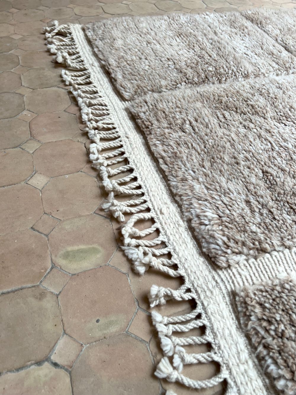 Moroccan Grey Bear Rug 305x210cm