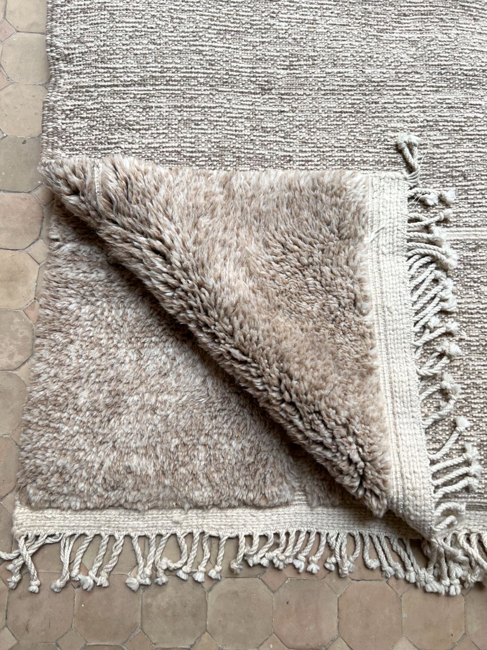 Moroccan Grey Bear Rug 305x210cm