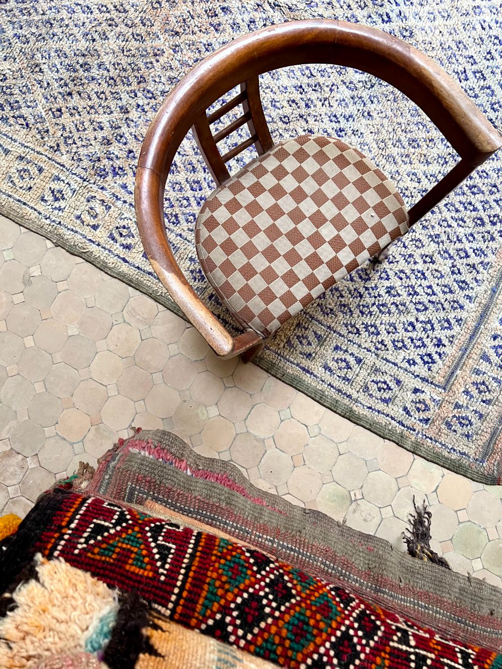 Moroccan Vintage Zayane Rug 325x195cm
