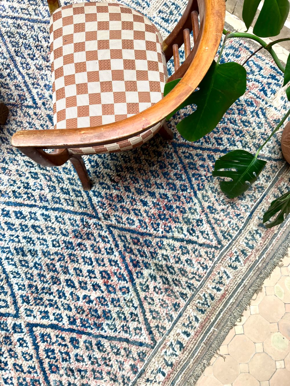 Moroccan Vintage Zayane Rug 300x210cm