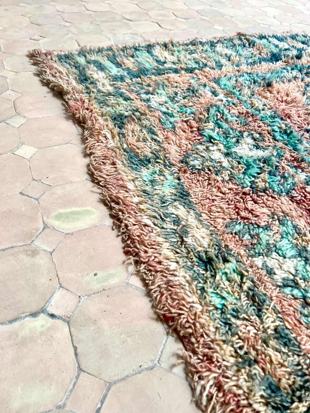 Moroccan Vintage Boujaad Rug 335x175cm