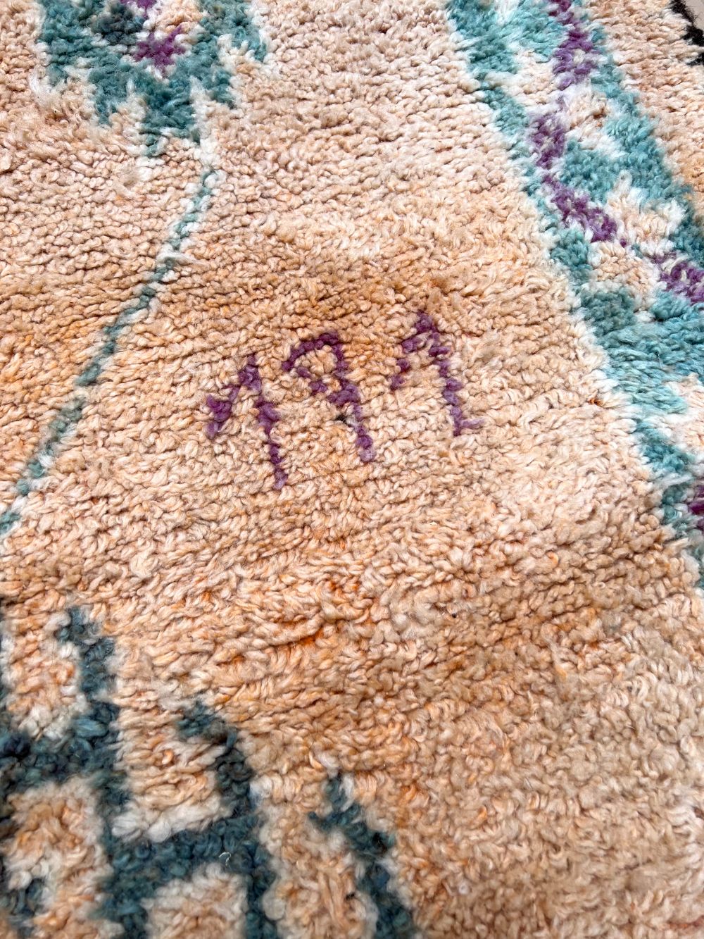 Moroccan Vintage Boujaad Rug 335x165cm