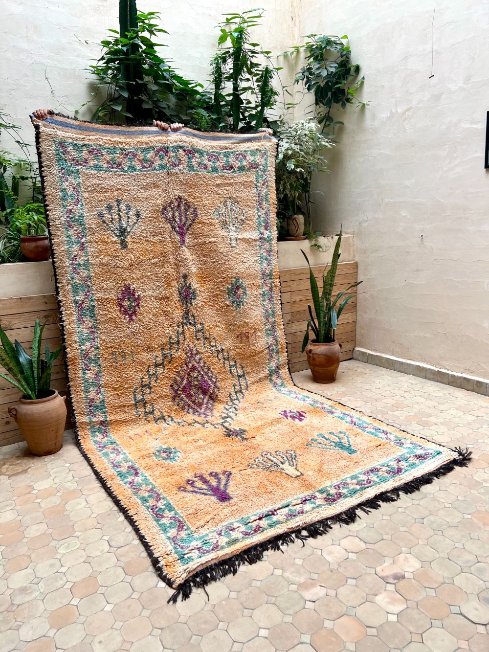 Moroccan Vintage Boujaad Rug 335x165cm