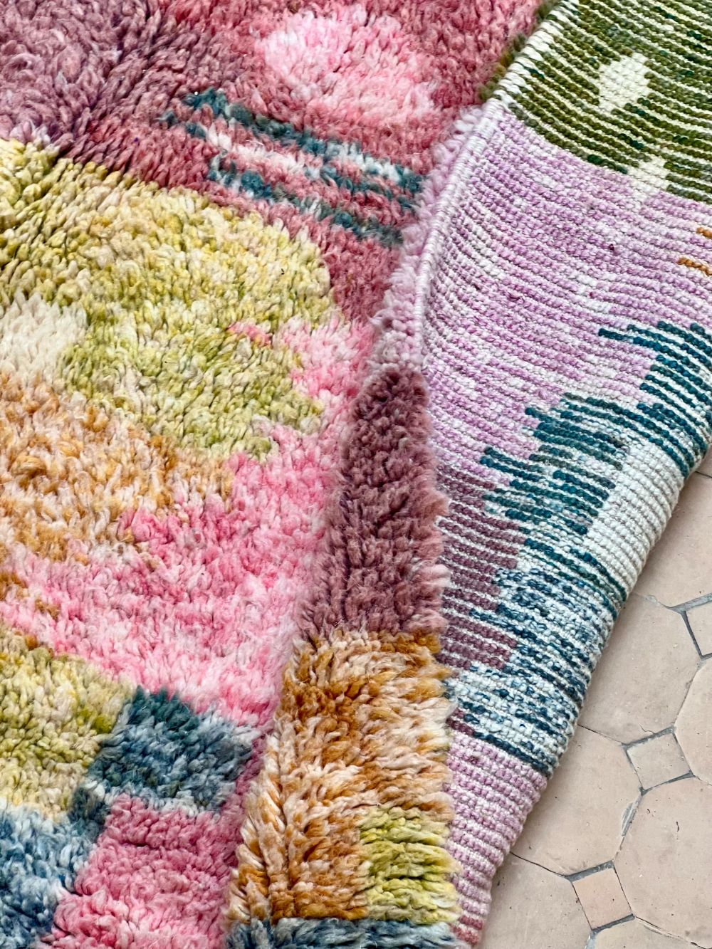 Moroccan Taqatar Rug 265x160cm