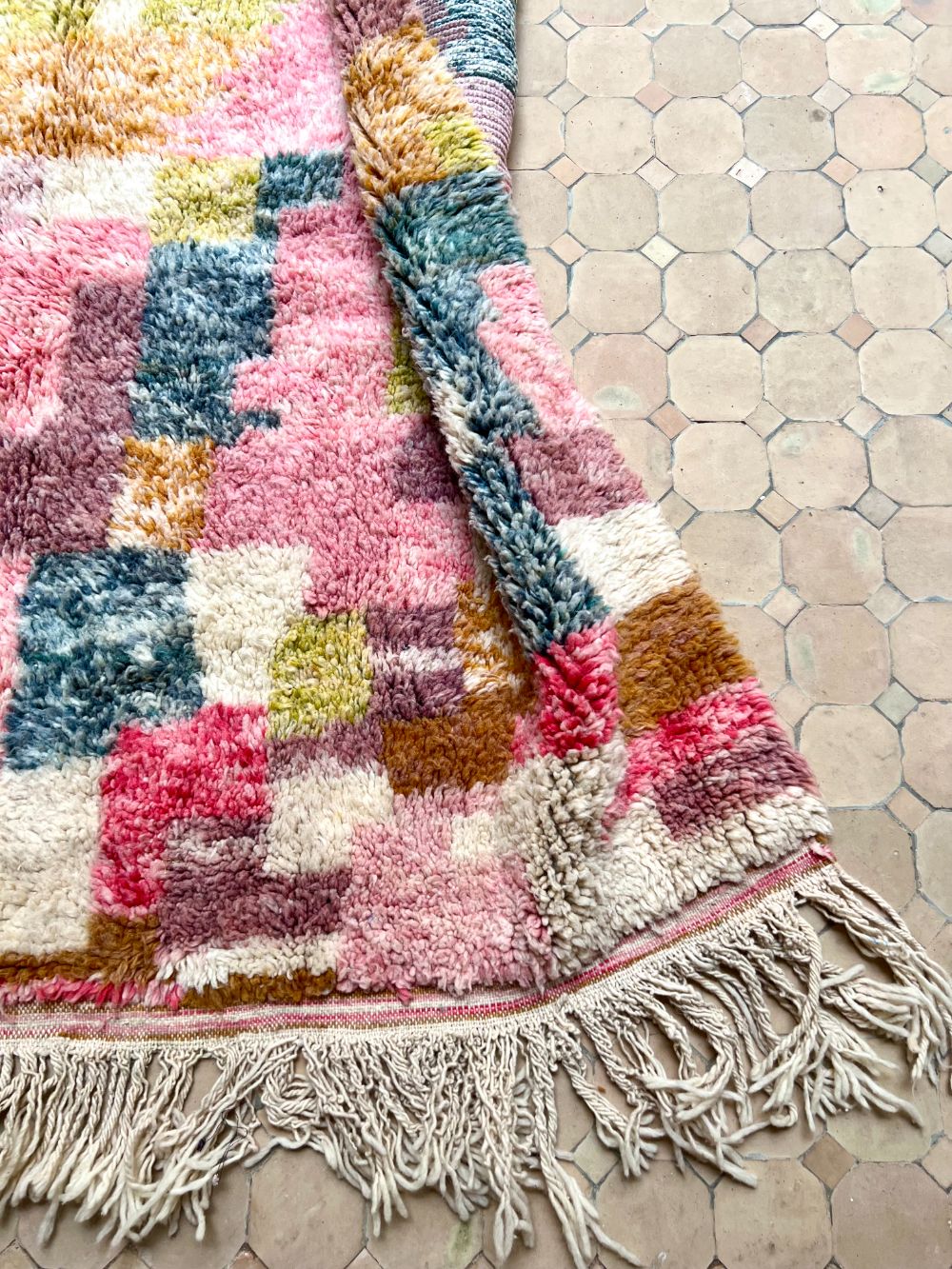 Moroccan Taqatar Rug 265x160cm