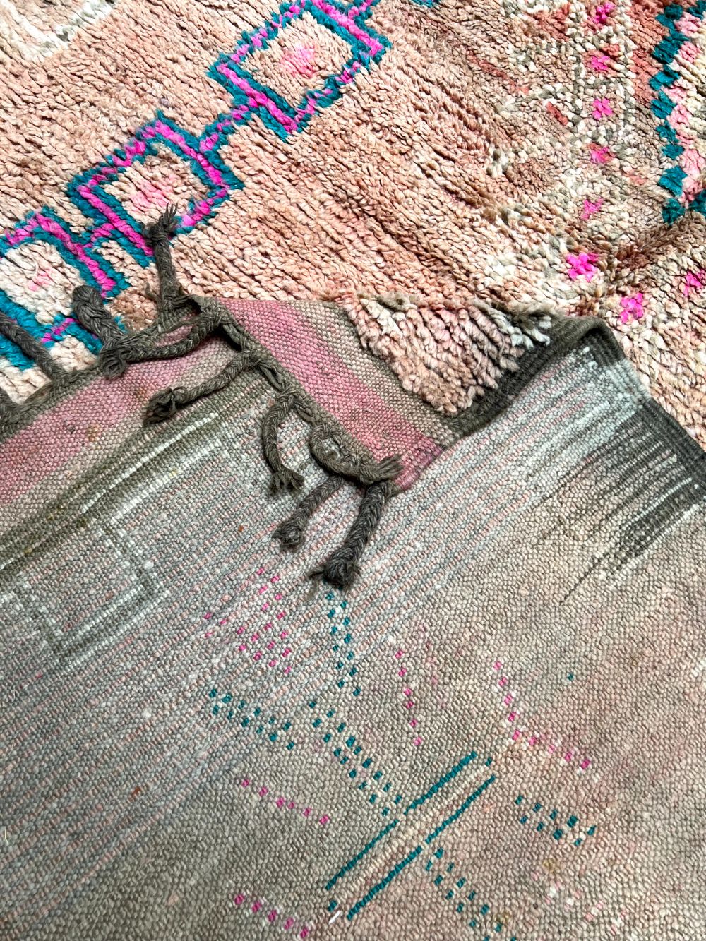 Moroccan Vintage Boujaad Rug 330x175cm