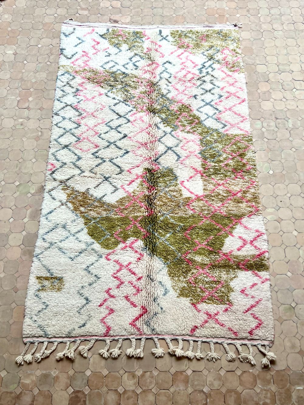 Moroccan Suo Rug 270x150cm