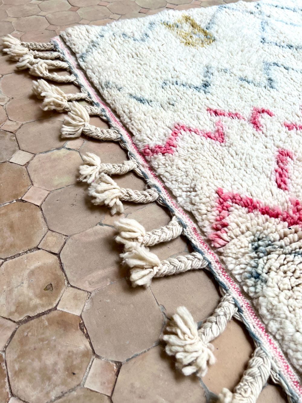 Moroccan Suo Rug 270x150cm