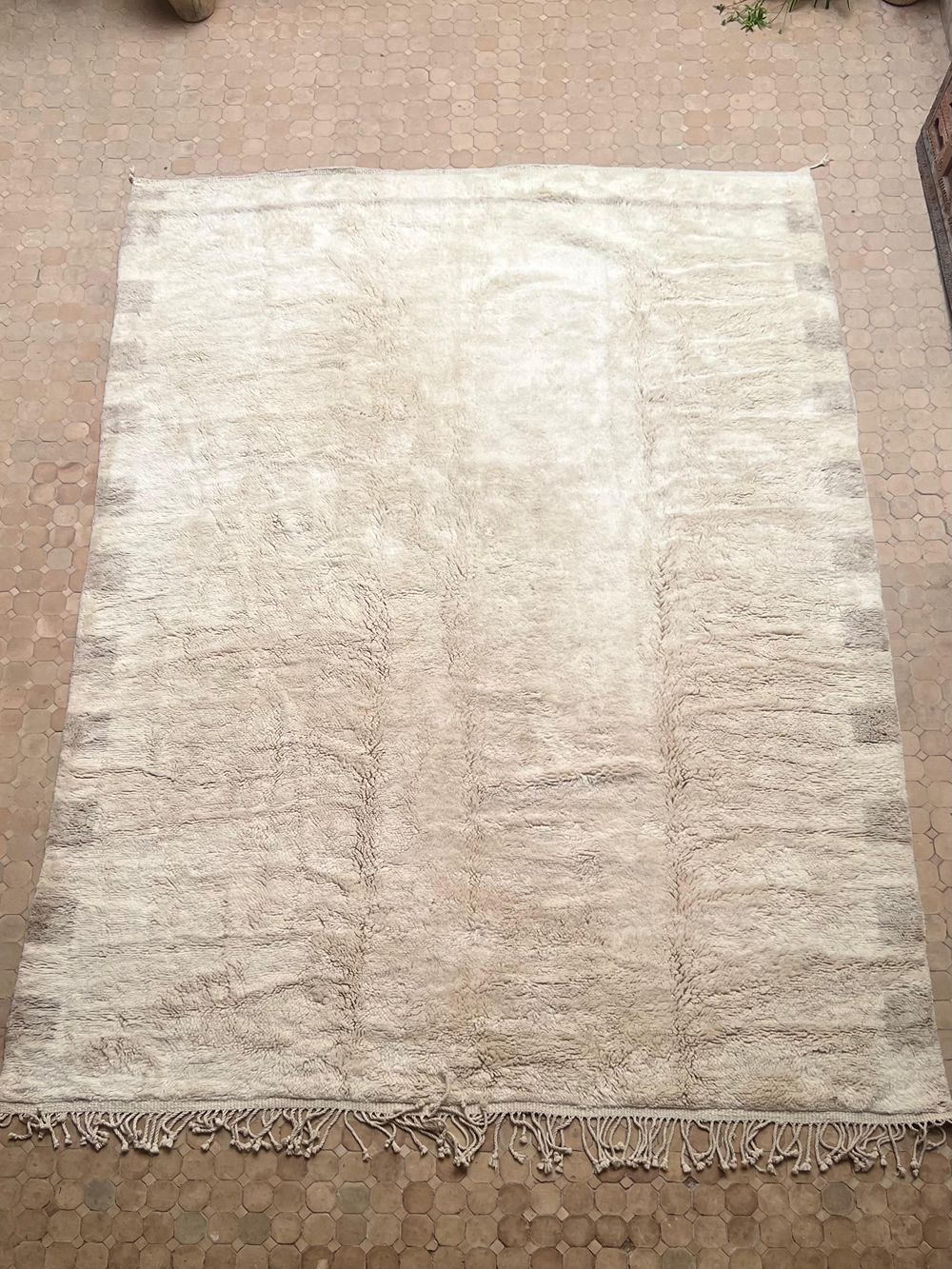 Moroccan Mrirt Rug 400x290cm