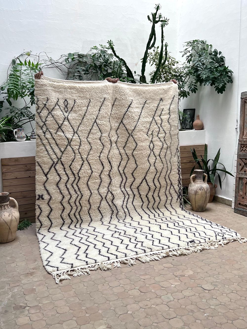 Moroccan Oued Rug 295x210cm