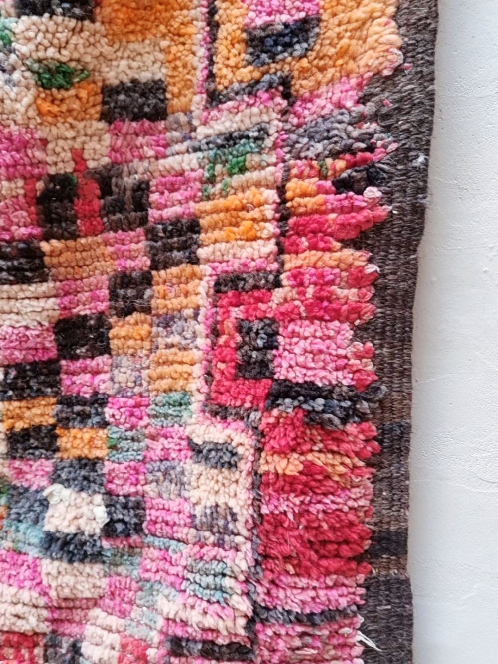 Moroccan Vintage Boujaad Rug 130x115cm