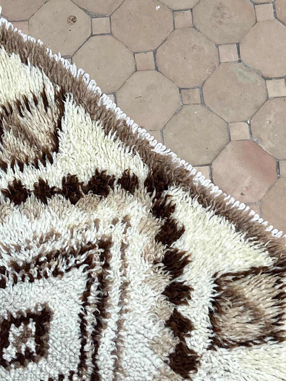 Marokkolainen vintage Azilal-matto 190x80cm