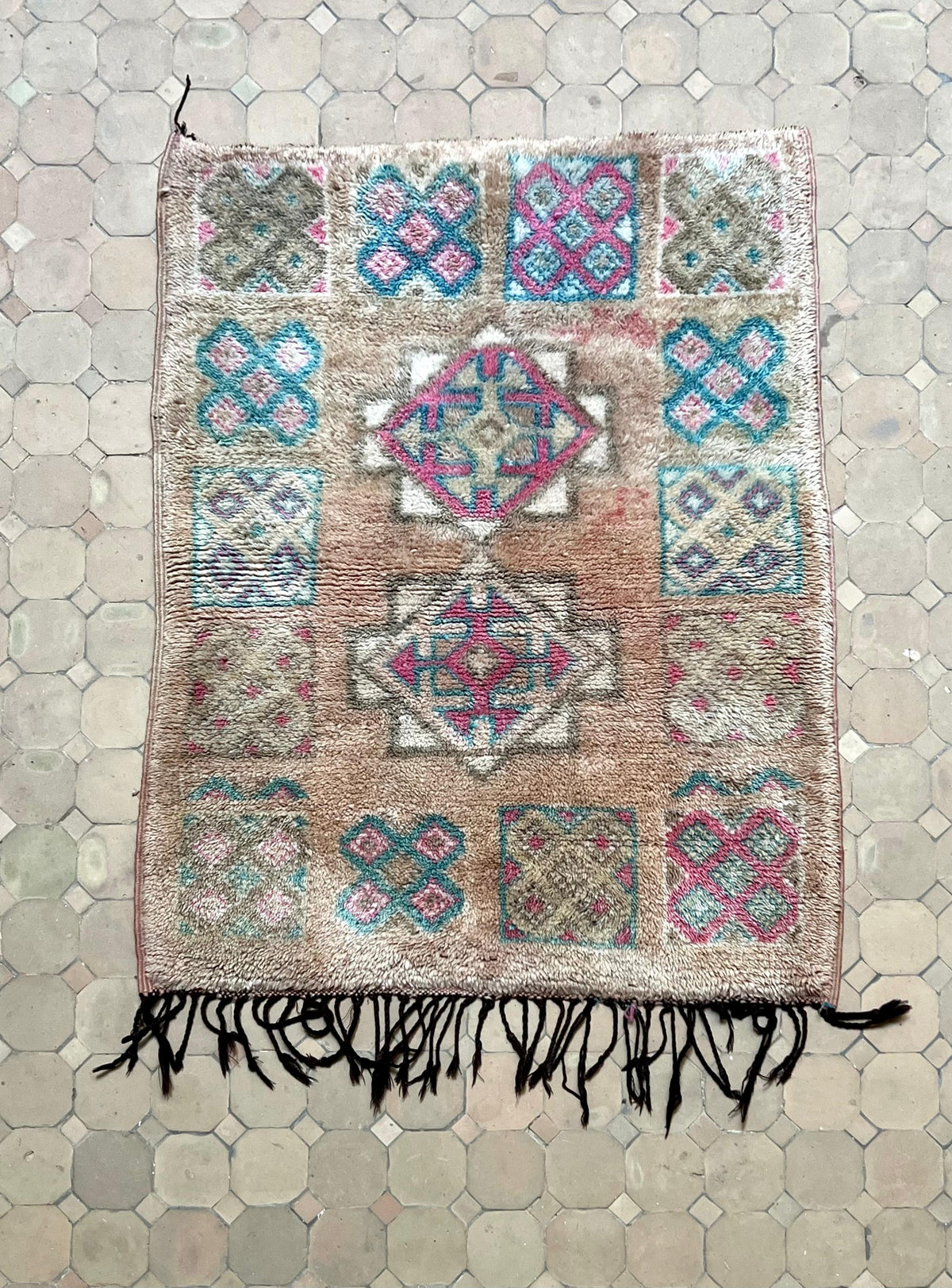 Marokkolainen vintage Boujaad matto 110x90cm