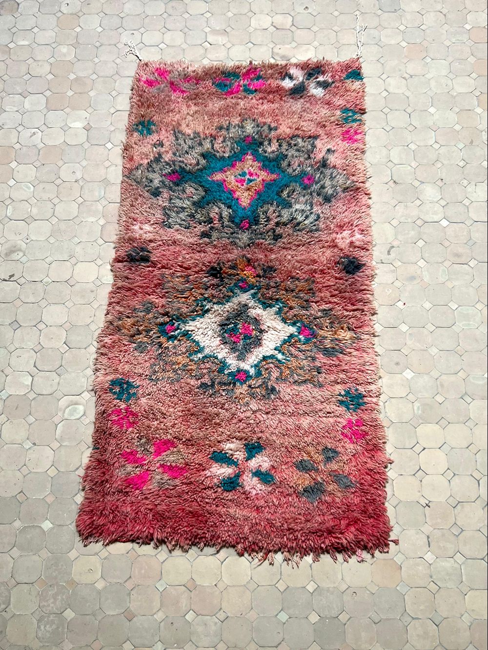 Marokkolainen vintage Boujaad matto 215x100cm