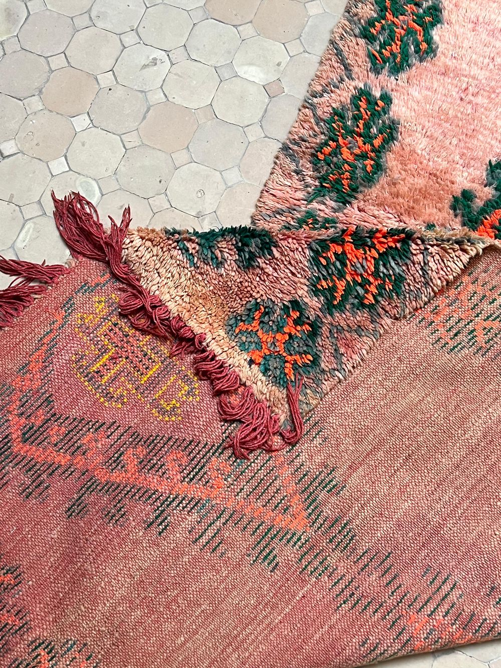 Marokkolainen vintage Boujaad matto 315x105cm