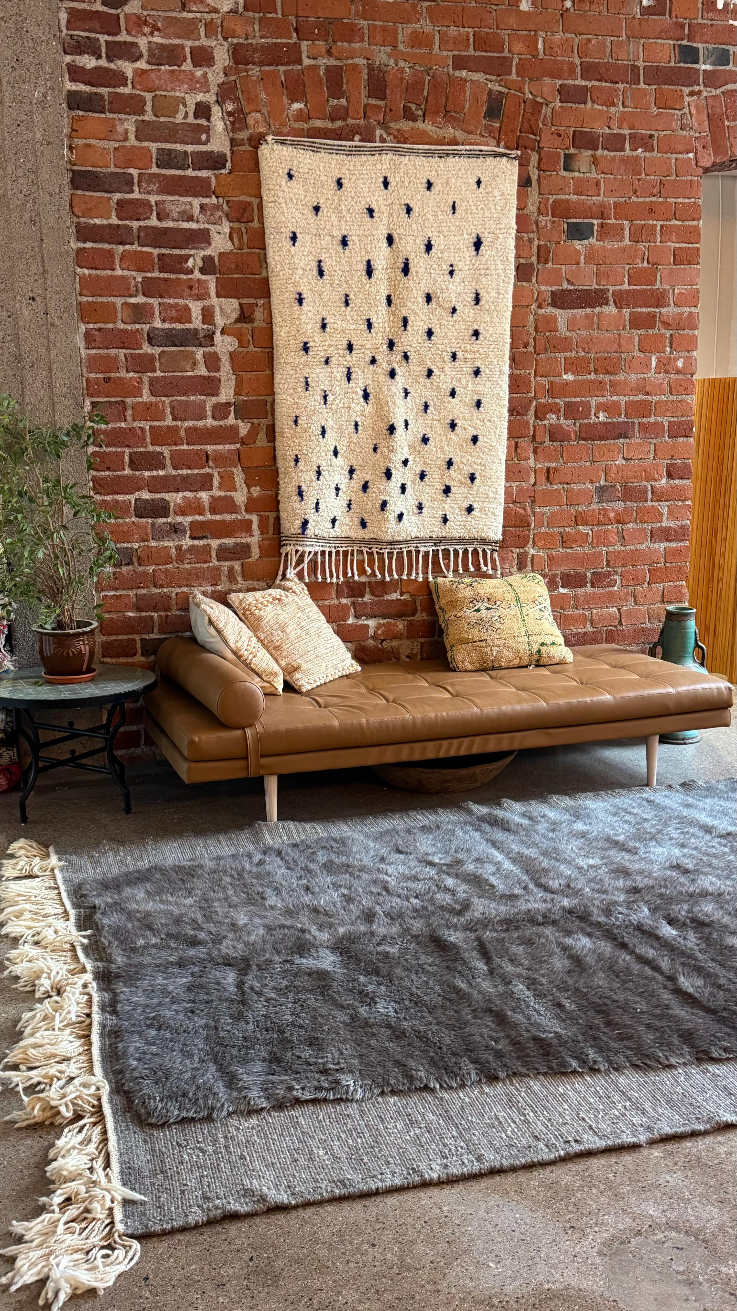 Muotolevy : Marokkolainen Mrirt Wolf matto 310x205cm