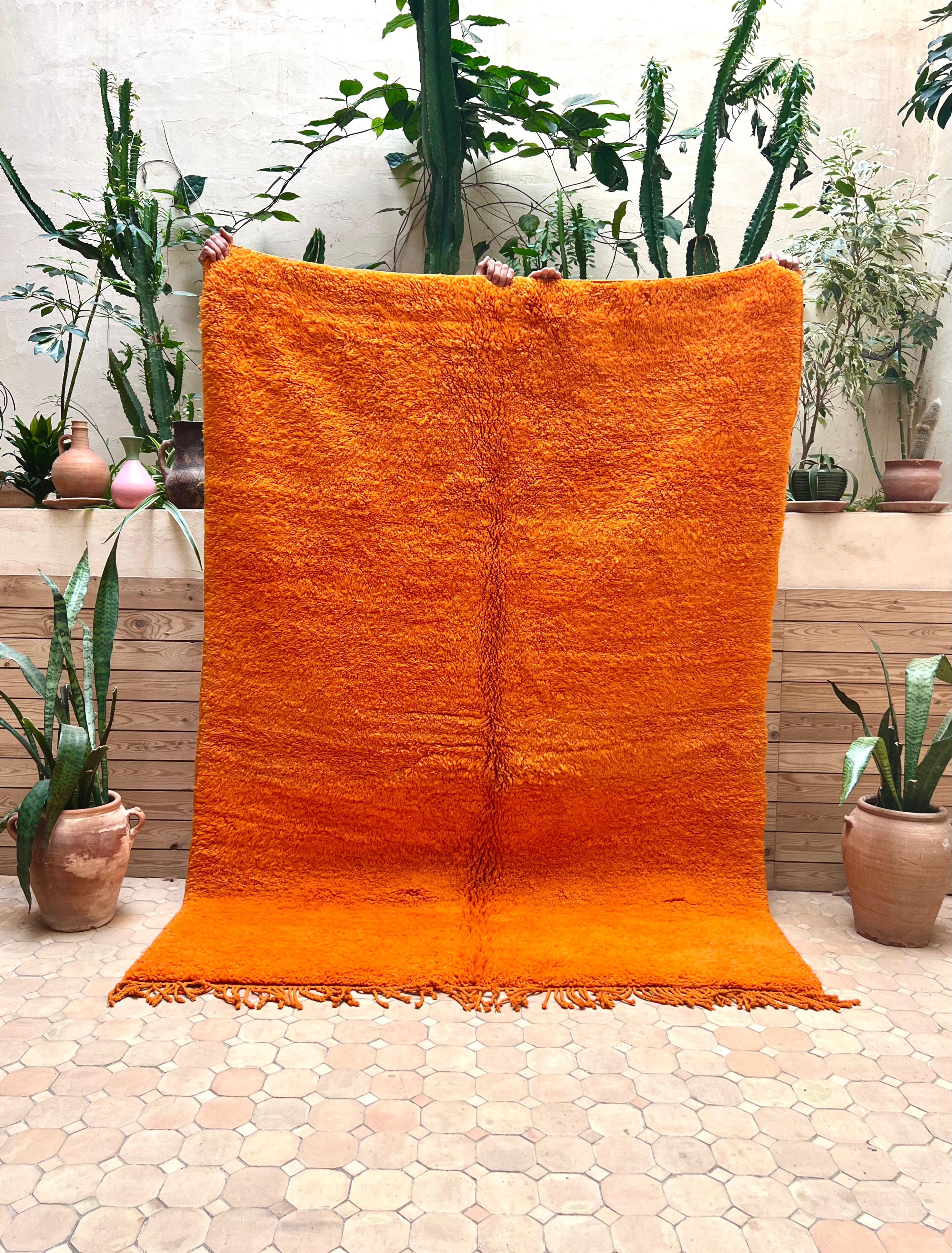 Marokkolainen vintage yksivärinen matto 220x155cm