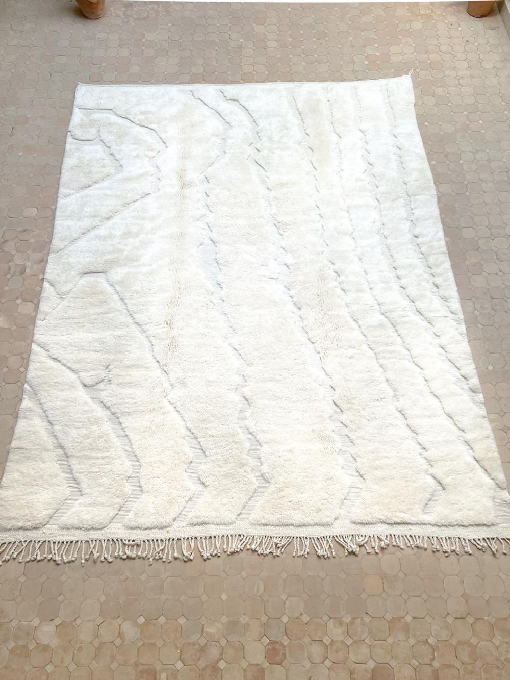 Moroccan Mrirt Rug Polar Bear 350x260cm